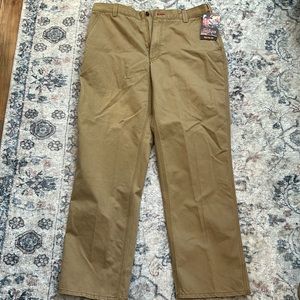 (NWTs) Orvis Trout Bum Twill Pants